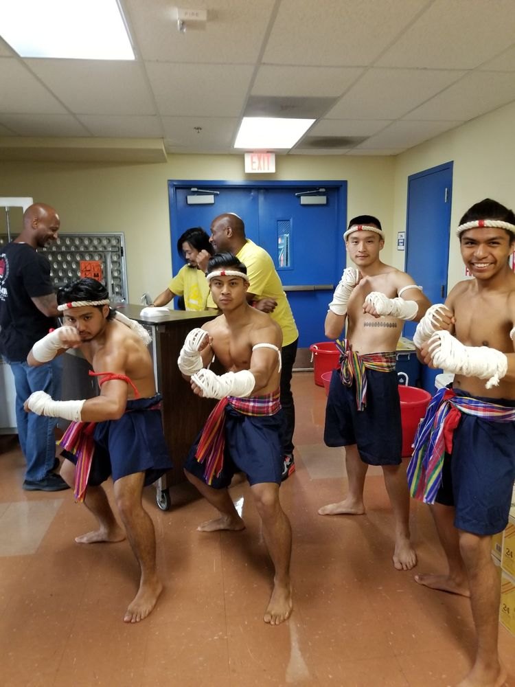 Muay Boran practitioners in traditional dress