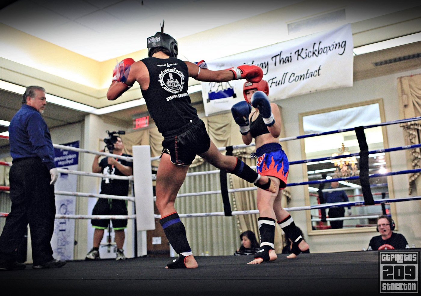 Sparring in the ring on fight night